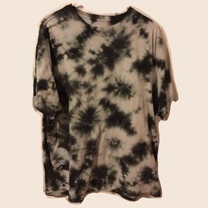 Victoria’s Secret pink unisex of shirt